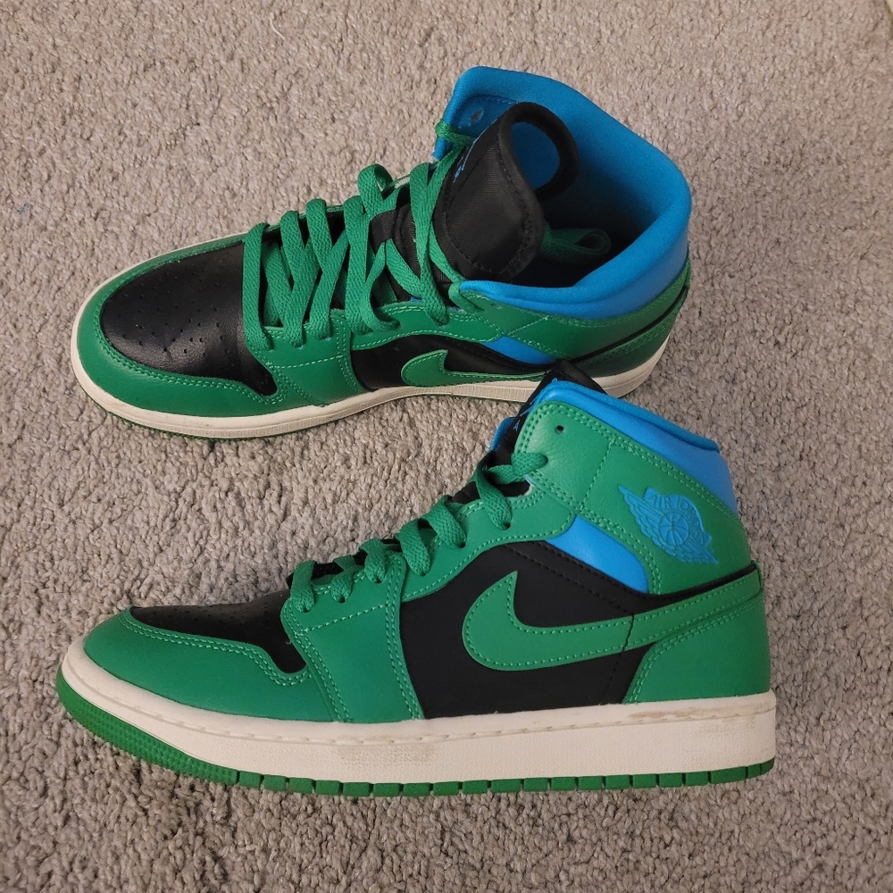 NIKE WMNS AIR JORDAN 1 MID MENS 7  ‘LUCKY GREEN AQUATONE’ Like NEW